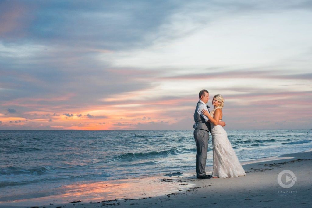 Sunset beach wedding photo, sunset photo bride and groom, Naples wedding, beach wedding, outdoor wedding,