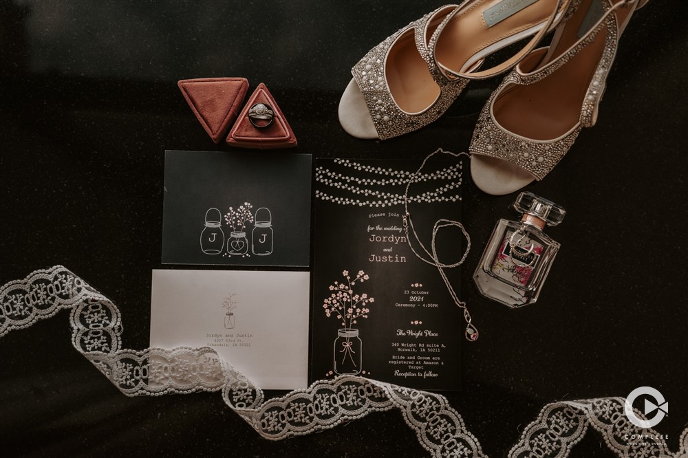 Wedding Day Accessories For The Bride