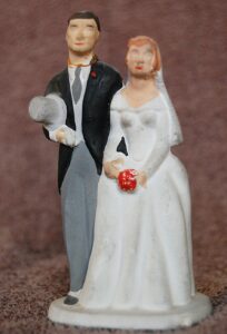 Vintage Wedding Cake Figurines Ornament