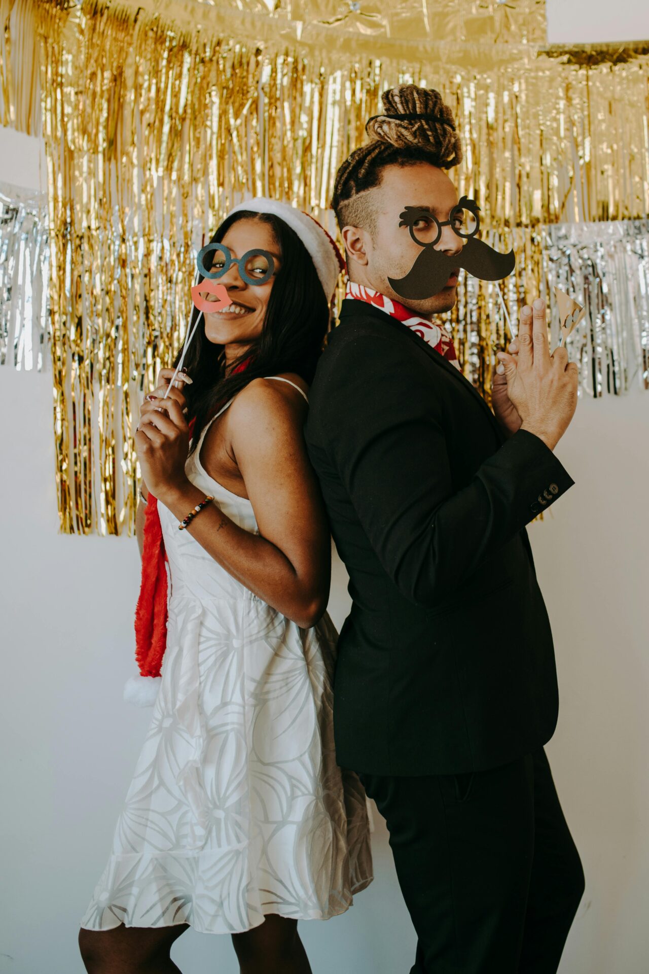 5 Reasons You Need a Photo Booth at Your Wedding