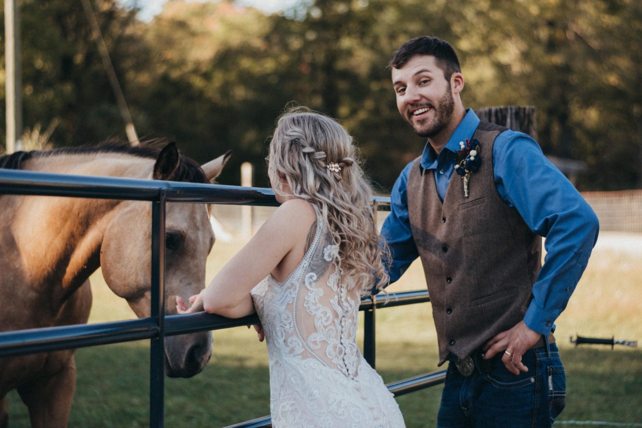 ways to include your pet in your wedding