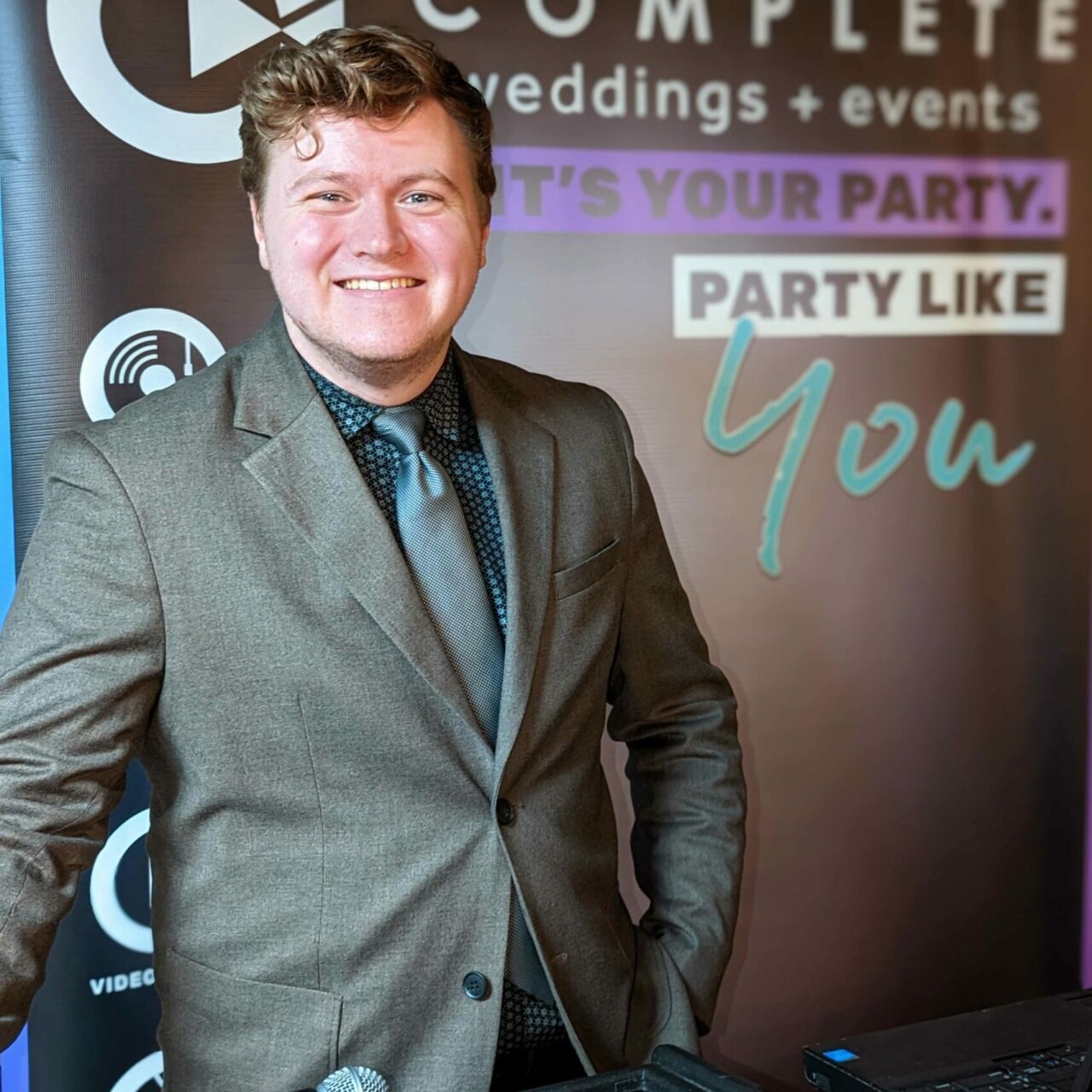 DJ John with Complete Backdrop