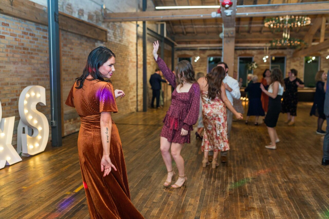 Best Ways to Save Money on Your Wedding