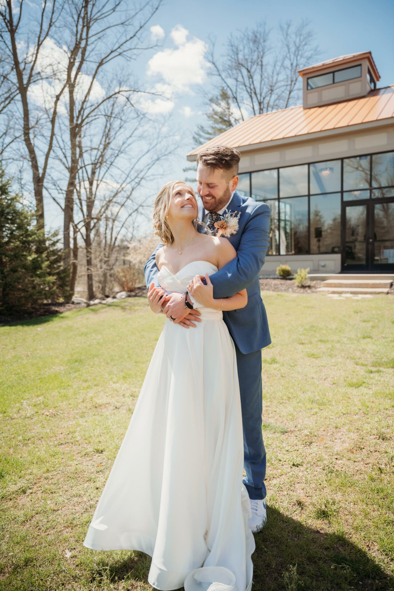 Bride and Groom holding hands Photography by Lena Stefon