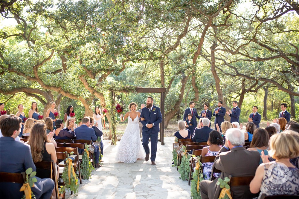 Tips For Hosting An Outdoor Wedding