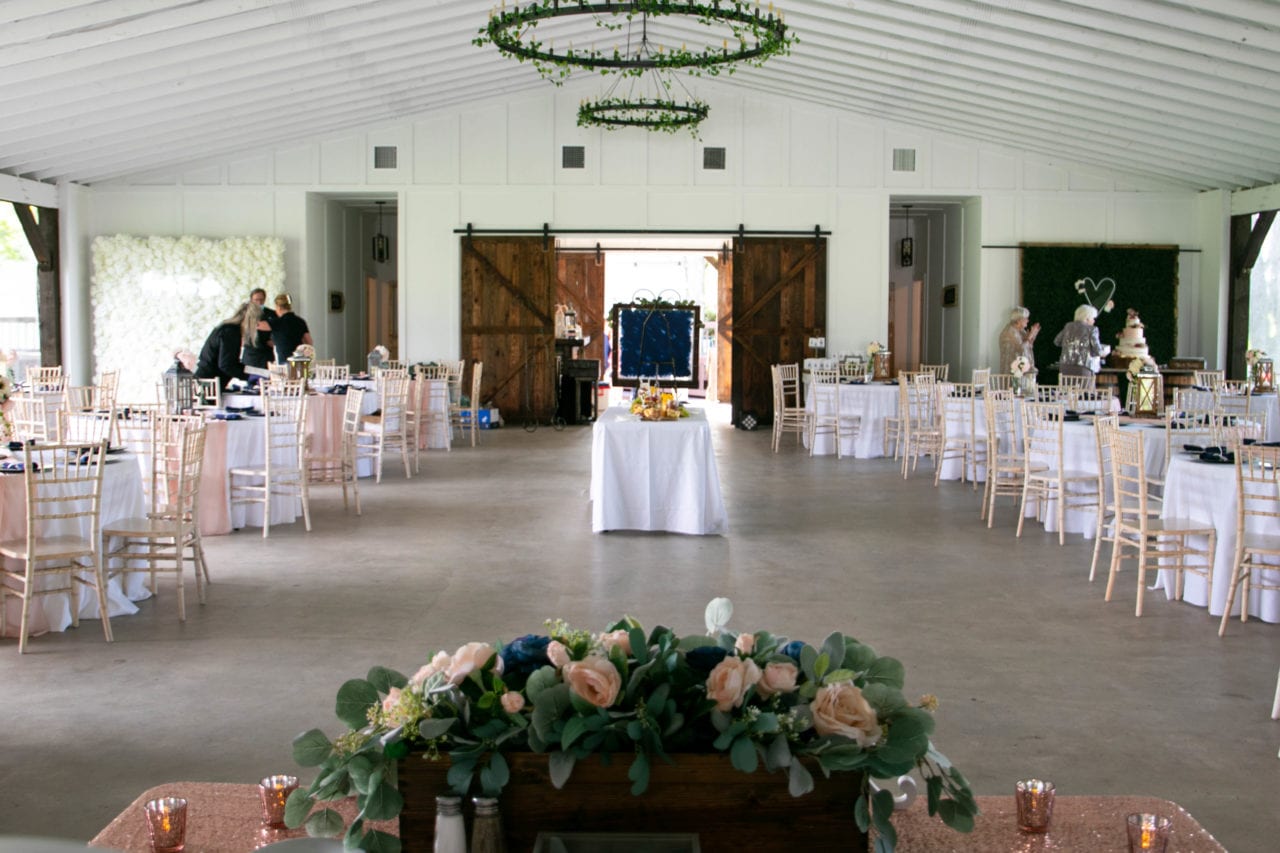 Wedding Seating Arrangements Made Easy: 10 Tips and Tools