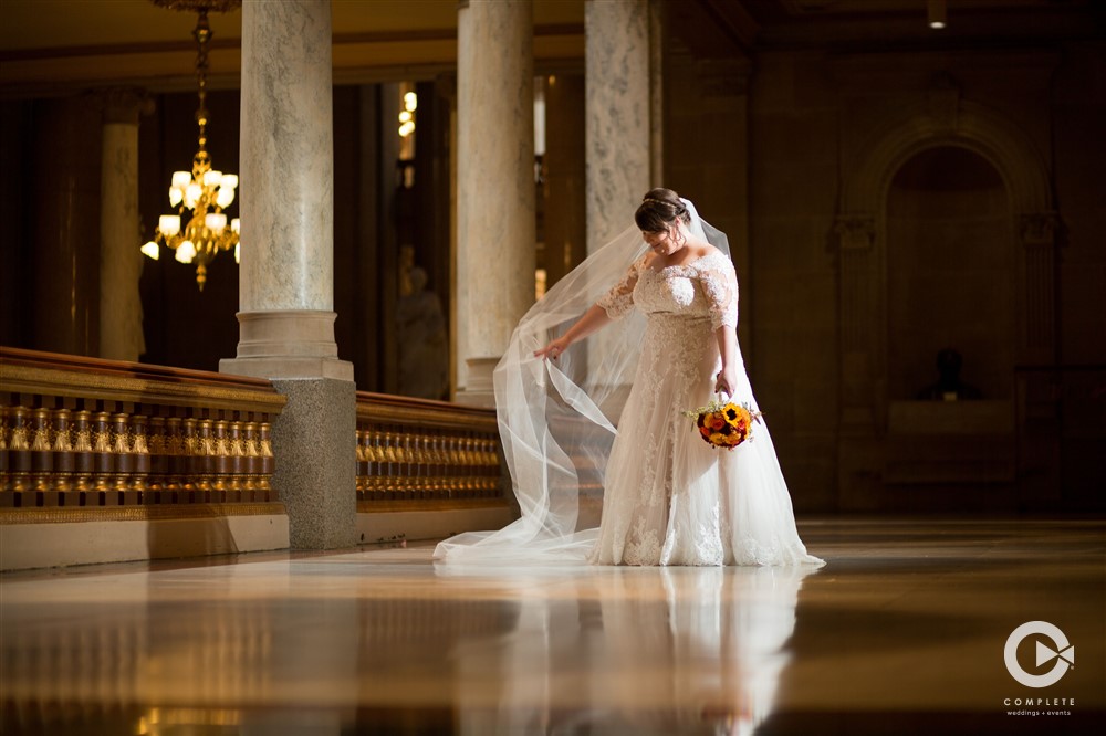 Fall Wedding Ideas | Indiana State House Wedding