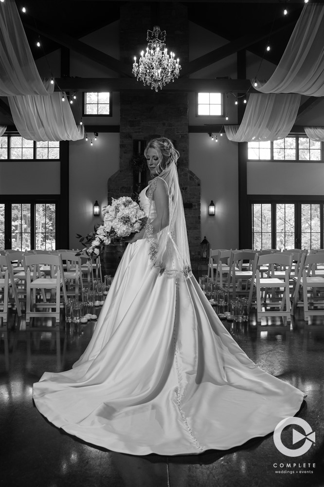 BARN AT BAY HORSE INN GREENWOOD WEDDING VENUE INDIANA INDIANAPOLIS BRIDAL PORTRAIT IN FRONT OF FULL LENGTH FIREPLACE