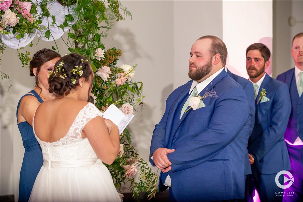 BRIDE AND GROOM, WEDDING DAY, VOWS