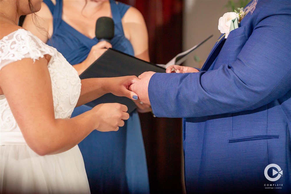 Wedding Vows: How to Write Them BRIDE AND GROOM, WEDDING DAY, VOWS
