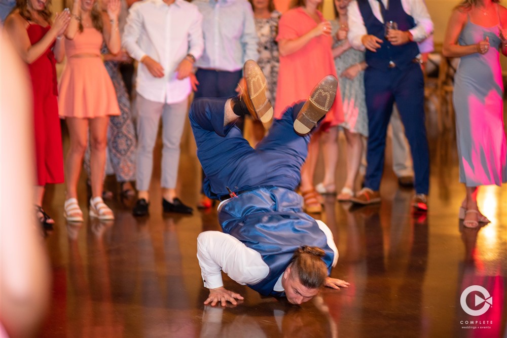 DANCING, WORM, BRIDAL PARTY