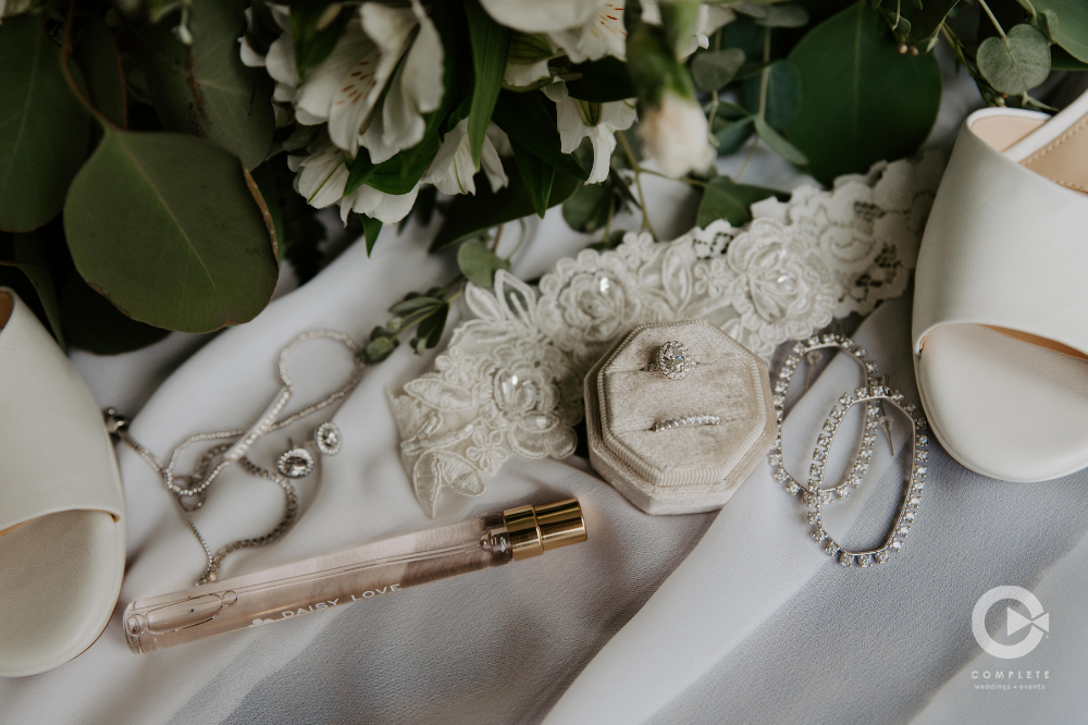 Wedding Day Accessories For The Bride