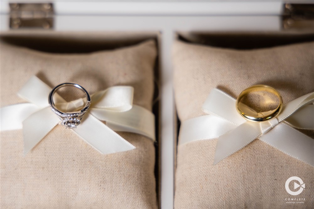 Beautiful wedding detail photo of this couple's wedding rings in Jacksonville