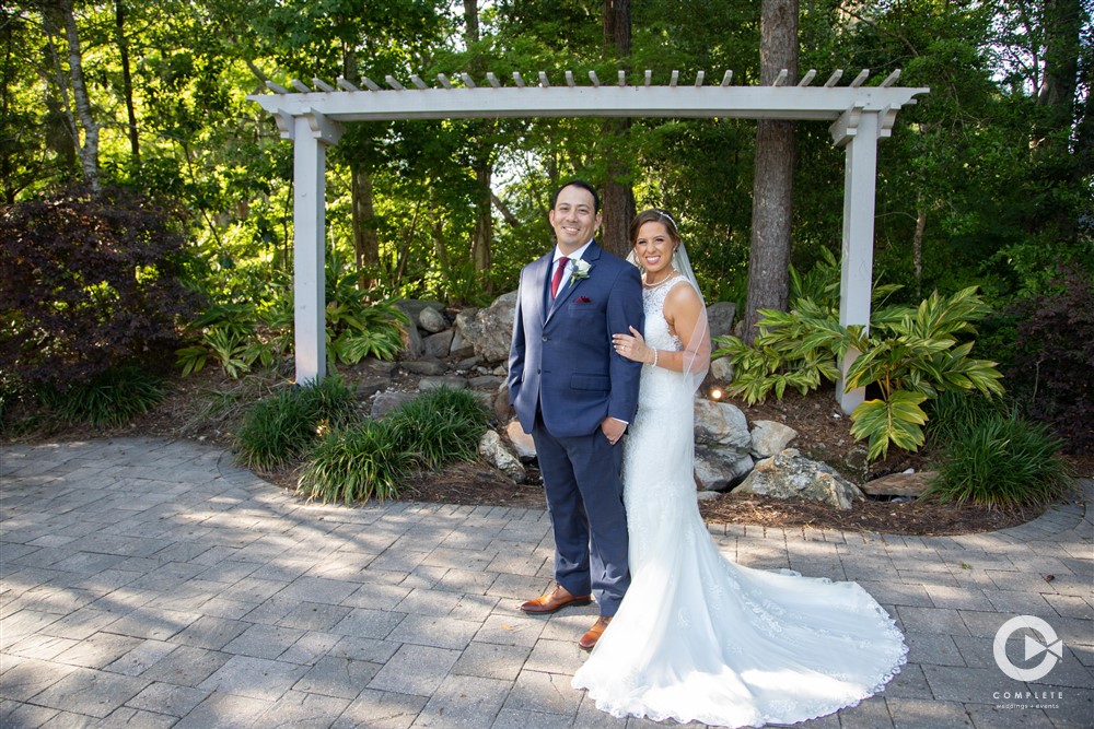 From Sunrise to Sunset: Maria and David's Spring Wedding