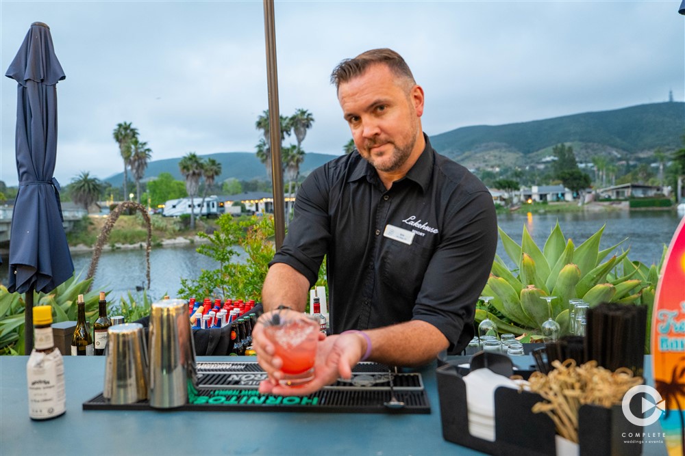 wedding bartender