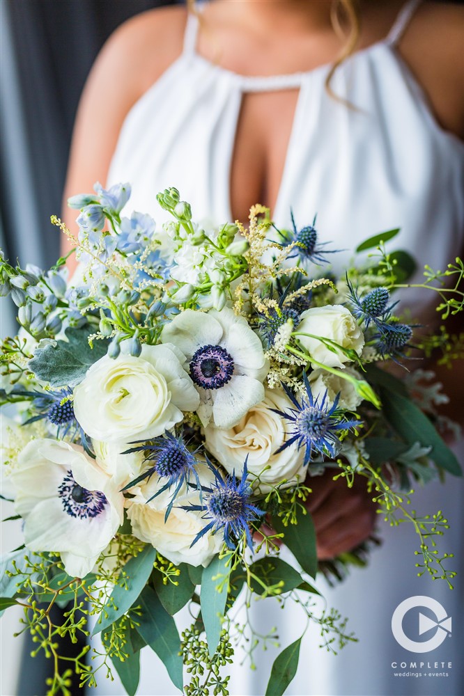 blue wedding flowers