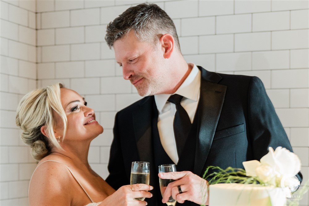 cake cutting photo