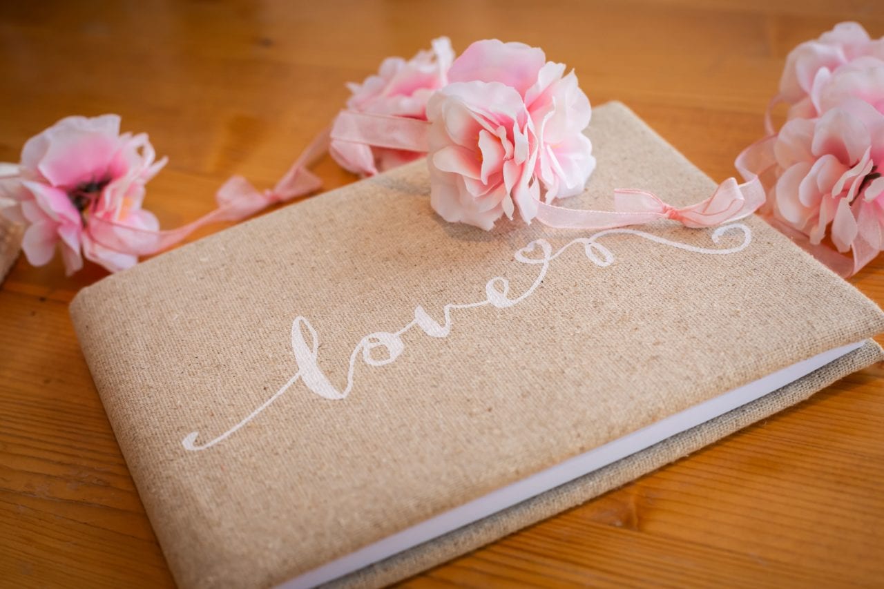 rose pink wedding colors