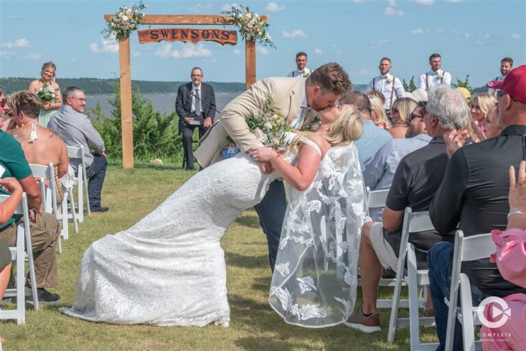 Kansas Bride & Groom Wedding Photography