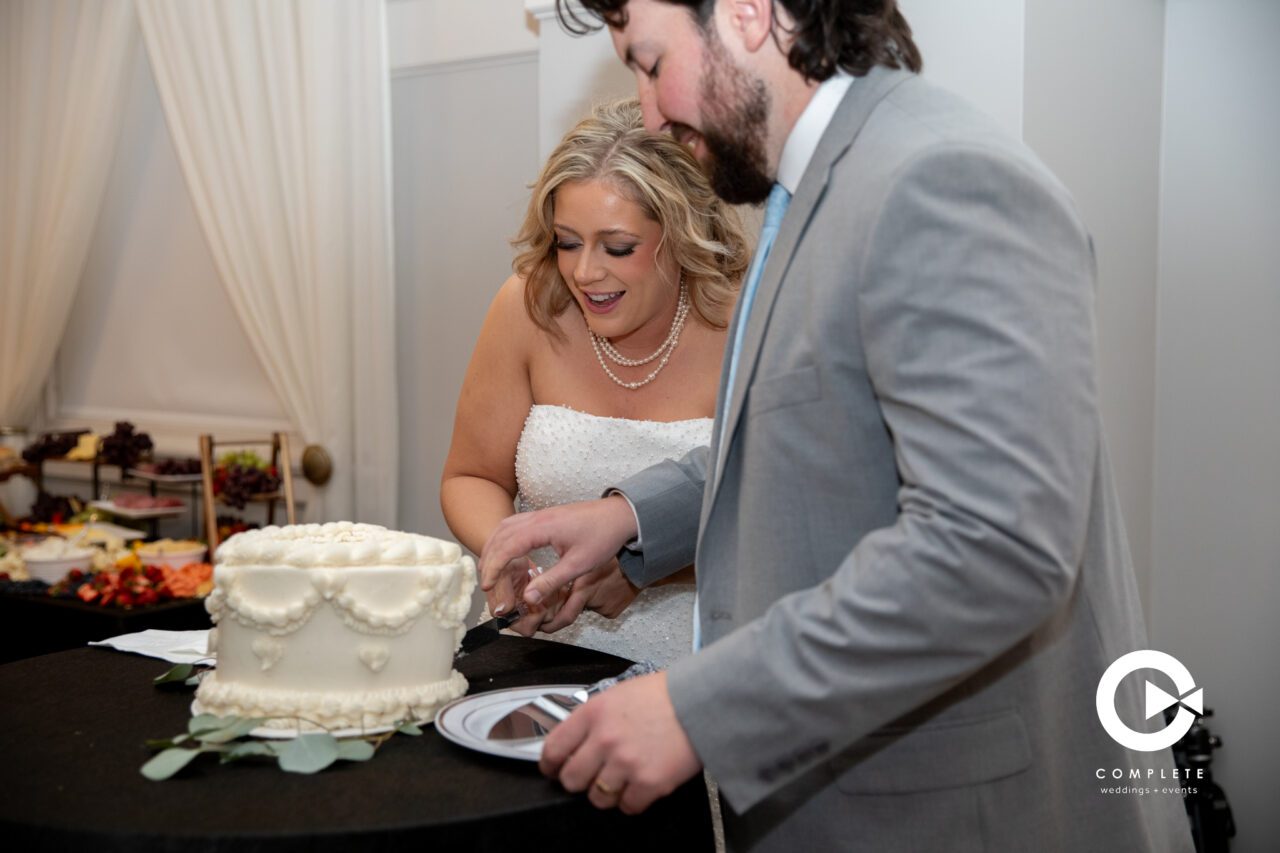 Cake Cutting Wedding photography