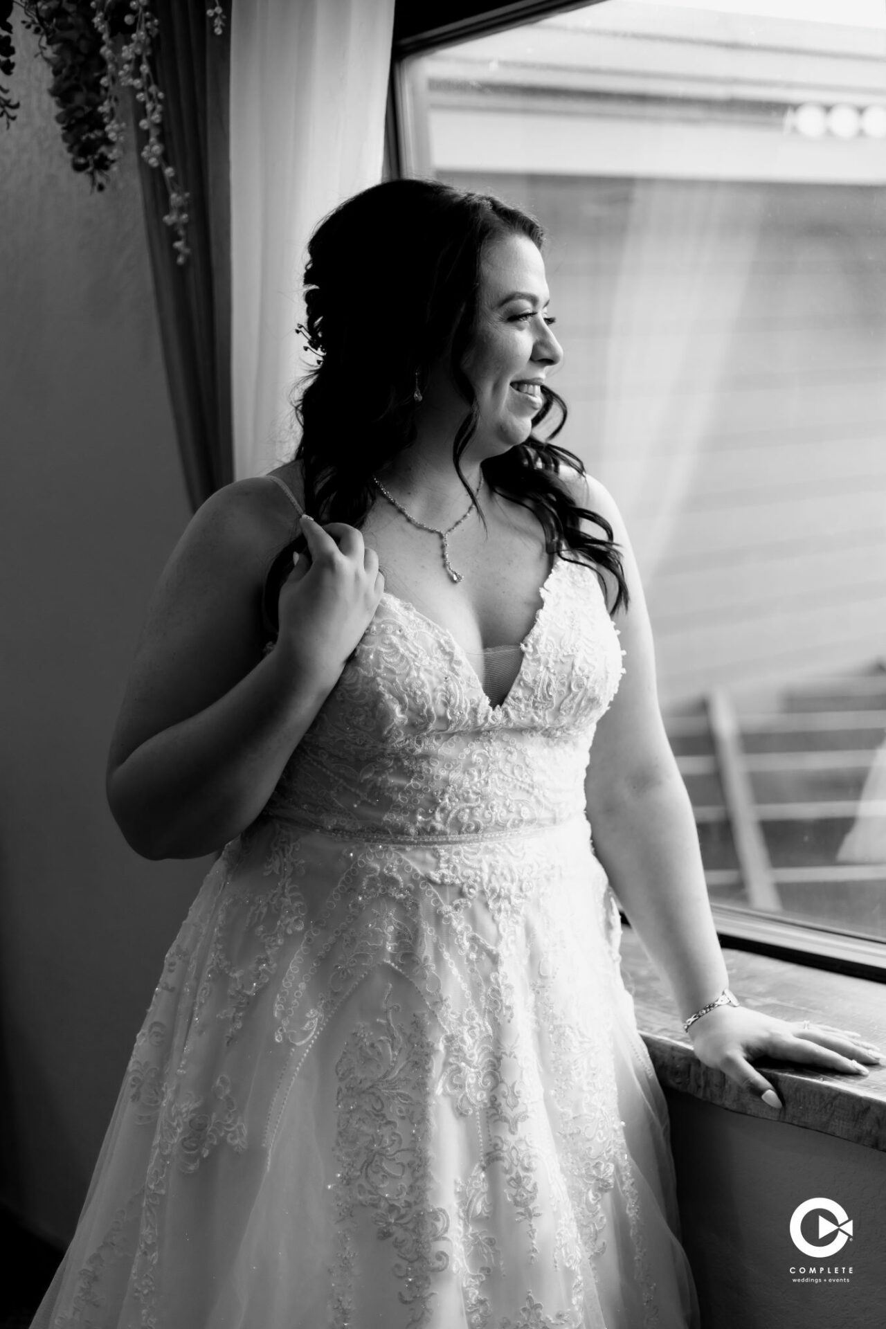 Liquid Art Winery Bride Manhattan Kansas Wedding Photography