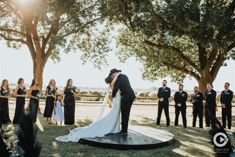 Wedding Photographers in Manhattan KS