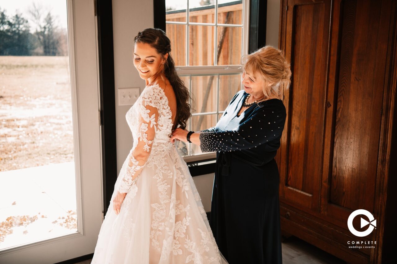 Getting Ready Wedding Photography