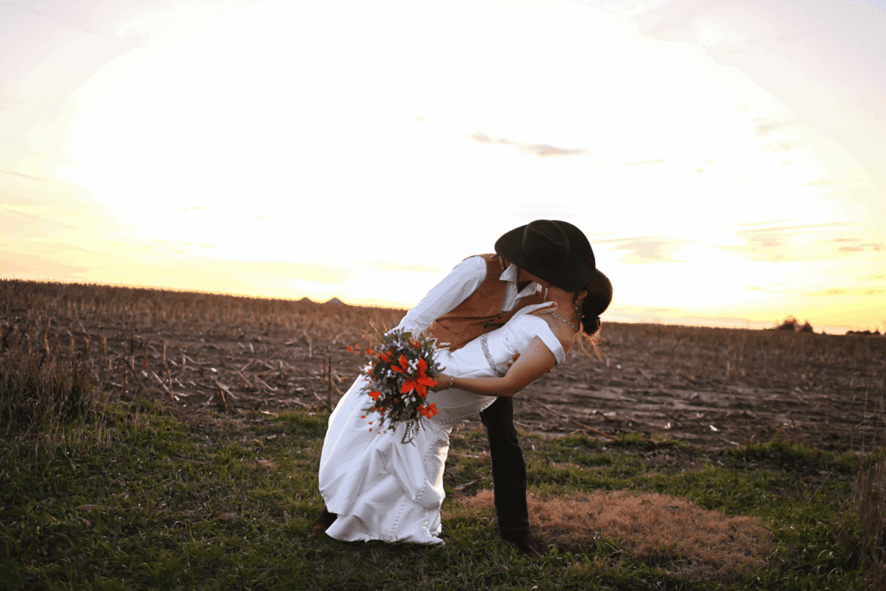 Kansas Bride & Groom Sunset Photography