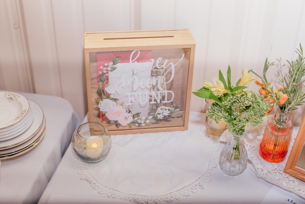 5 Fun Alternatives to the Dollar Dance