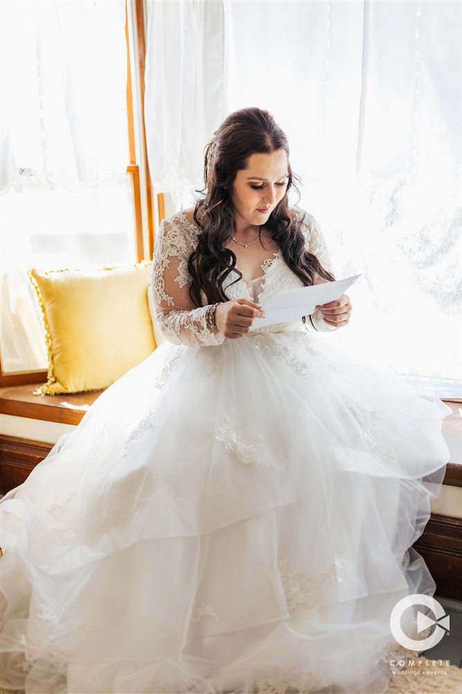 Kansas Wedding Photography Bride
