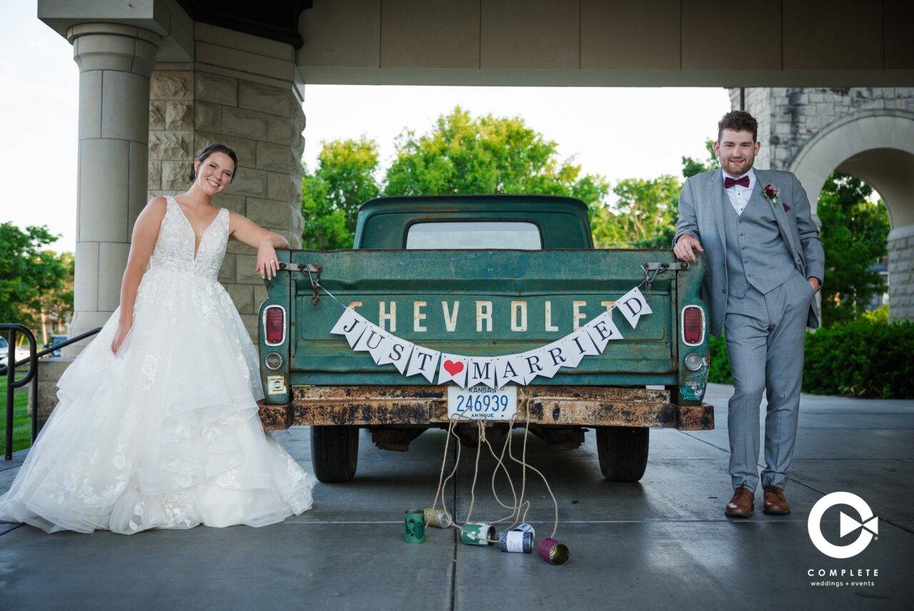 Kansas Wedding Photography Bride & Groom