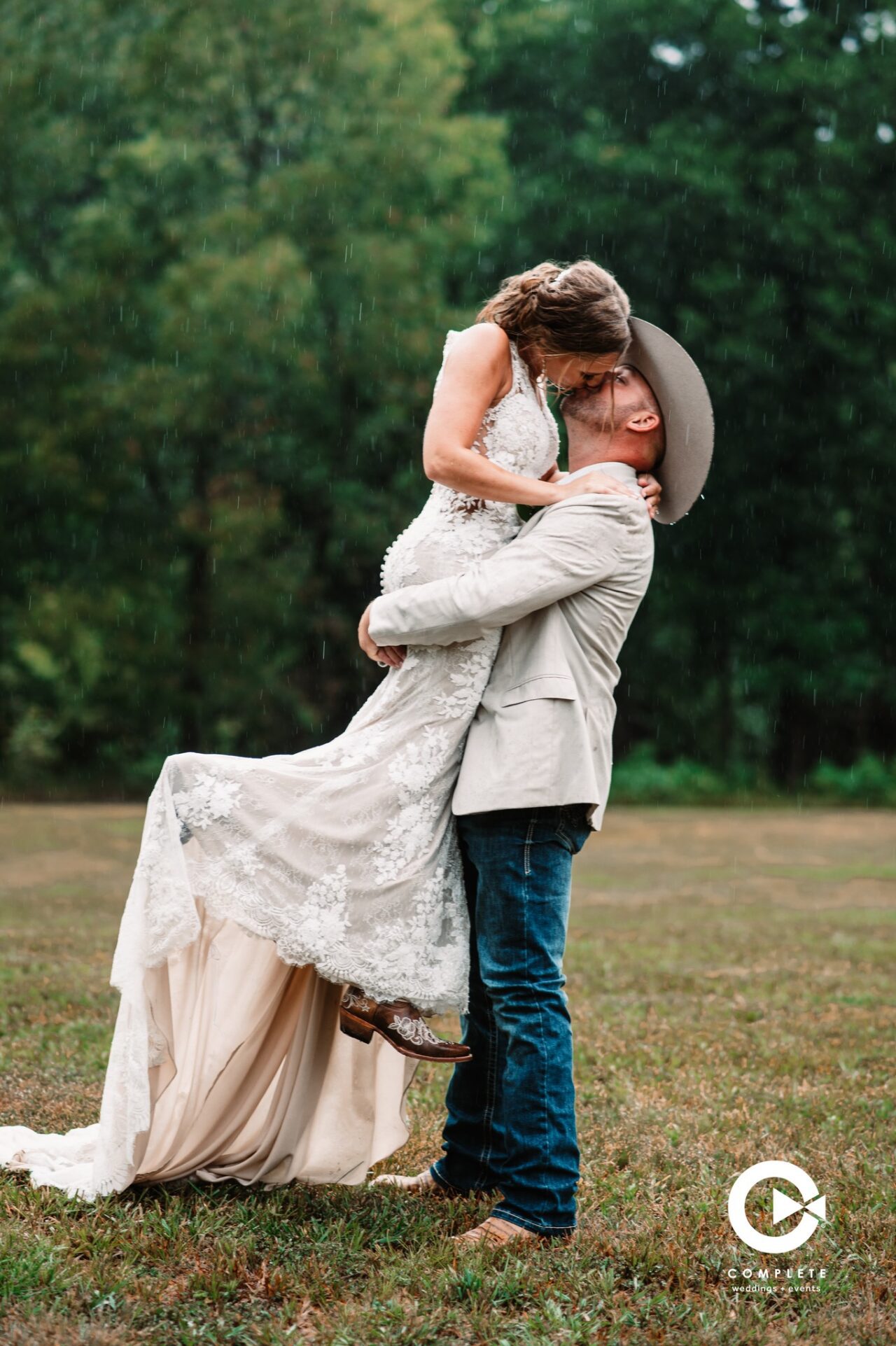 Rain Wedding Photography Complete Kansas