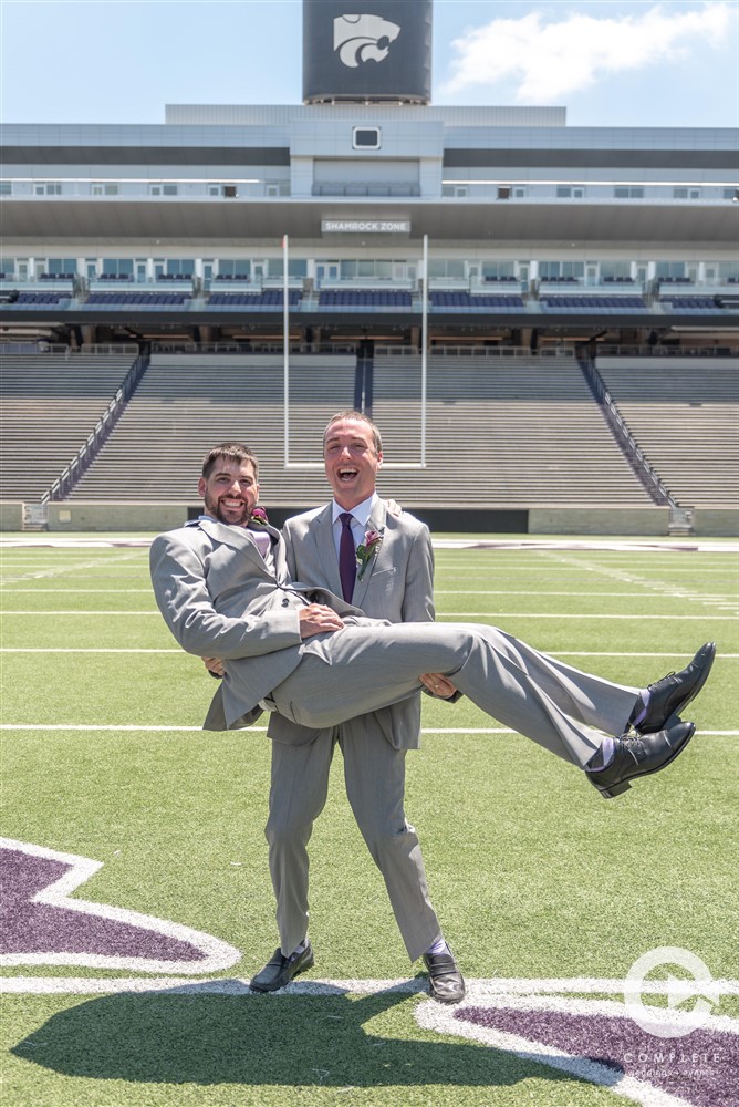 KSU Wedding Funny Groomsmen Photo