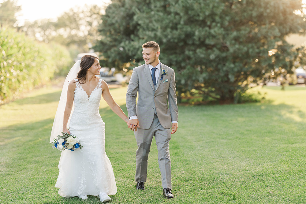 Katie + Drake’s Wedding at Doniphan Event Center
