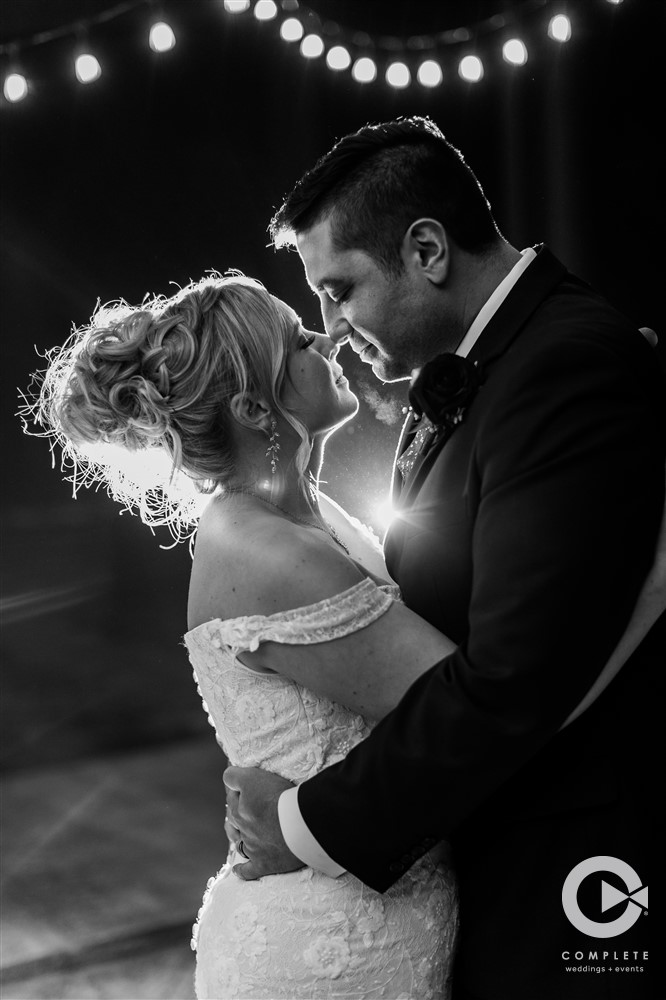 Amazing black and white photo during couple's first dance