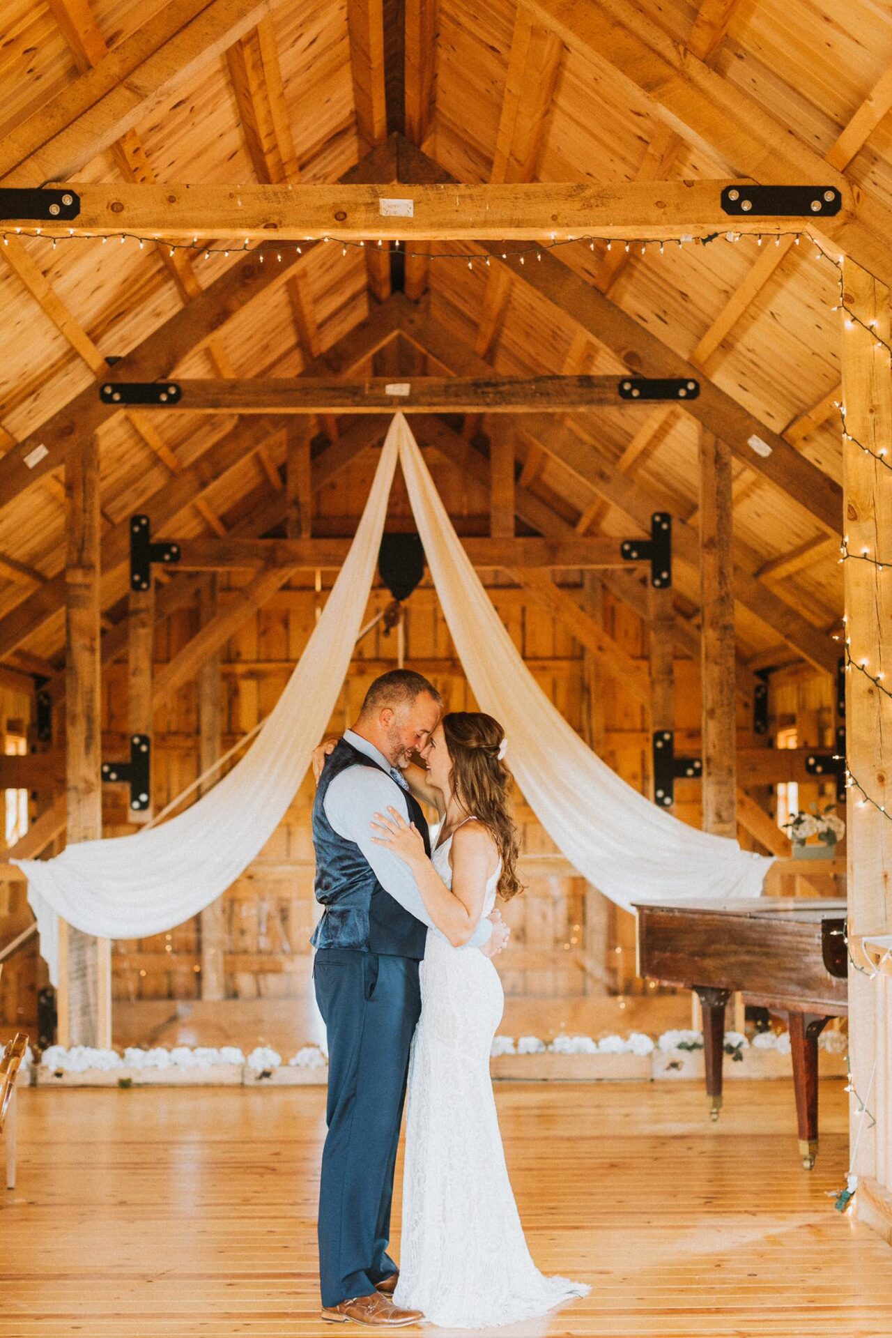 Couple at Brader Country Barn