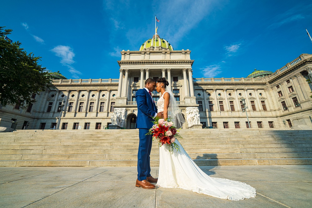 bride and groom, Capital Building, Harrisburg