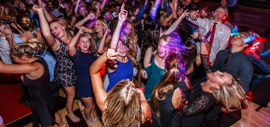 Lincoln, NE School Events DJ Top Wedding Dance Floor Songs