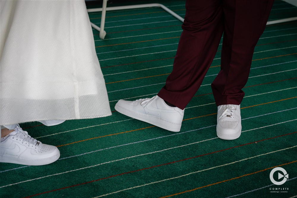 bride and groom matching shoes