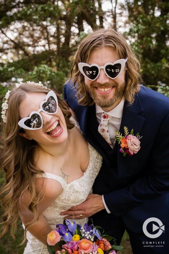 wedding sunglasses trend