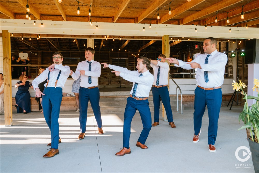 TikTok dance social media at your wedding