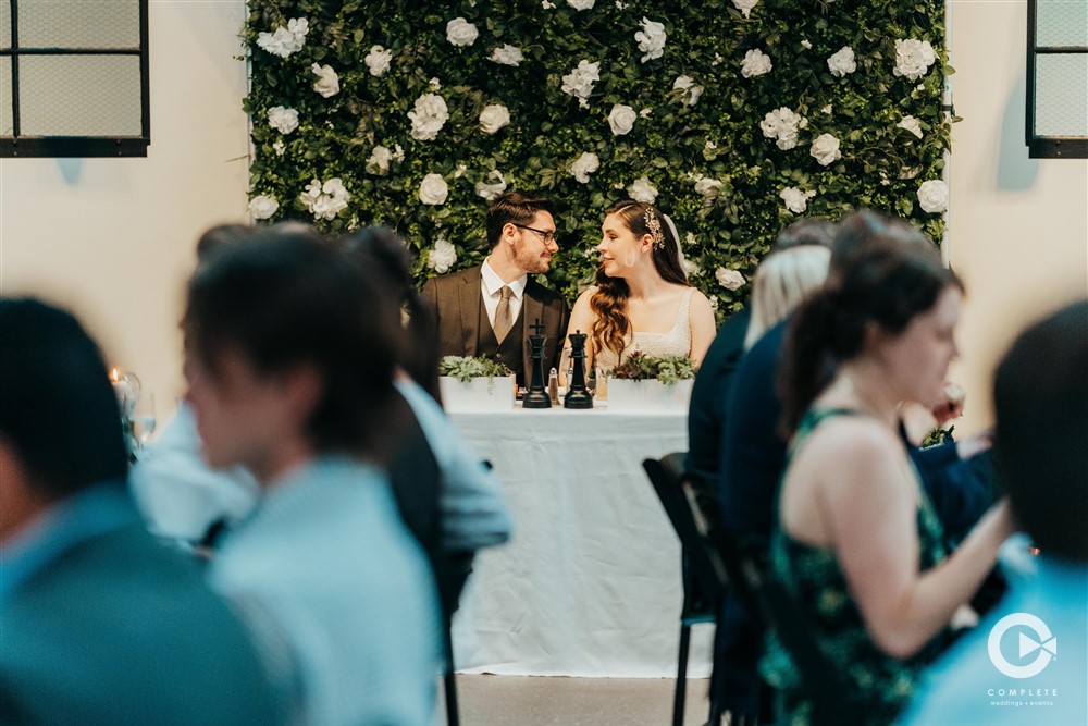 sweetheart table pros