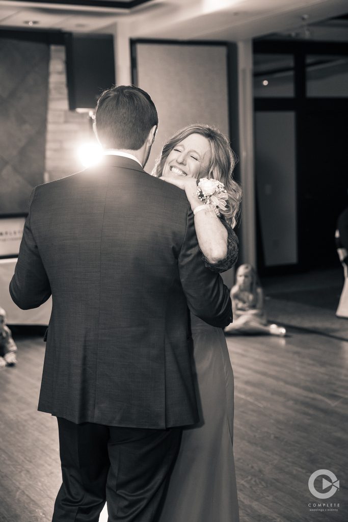 Complete weddings + events