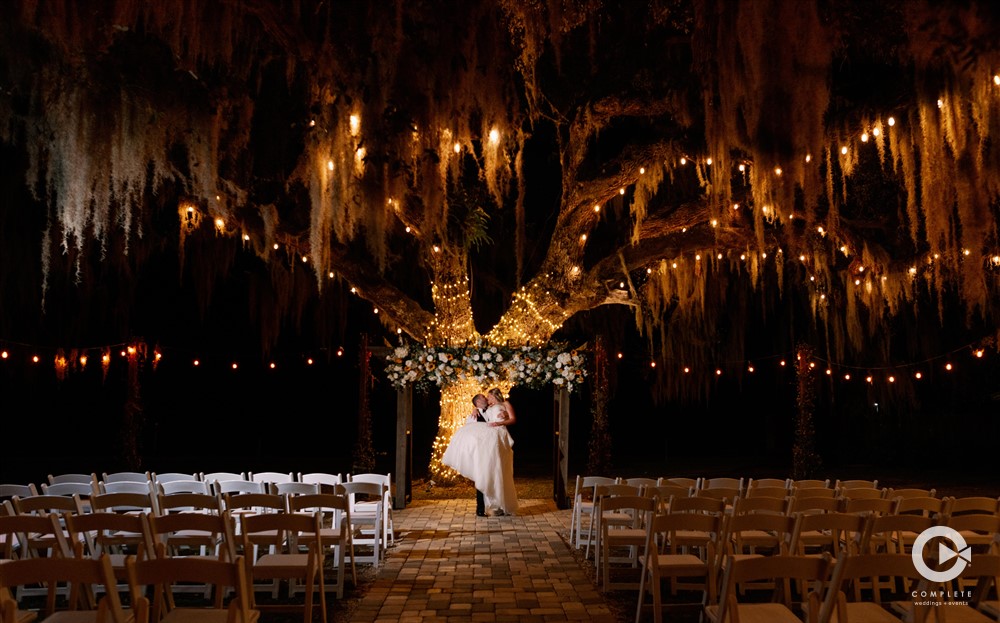 Lighting Mistakes That Ruin Wedding Photos in Melbourne