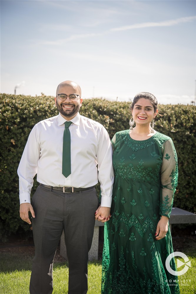 Classic Couple portrait for outdoor photo shoot in Milwaukee