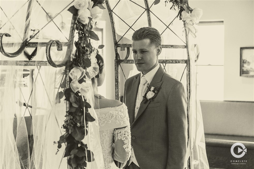Grace + Kristian Vintage Wedding in 2021