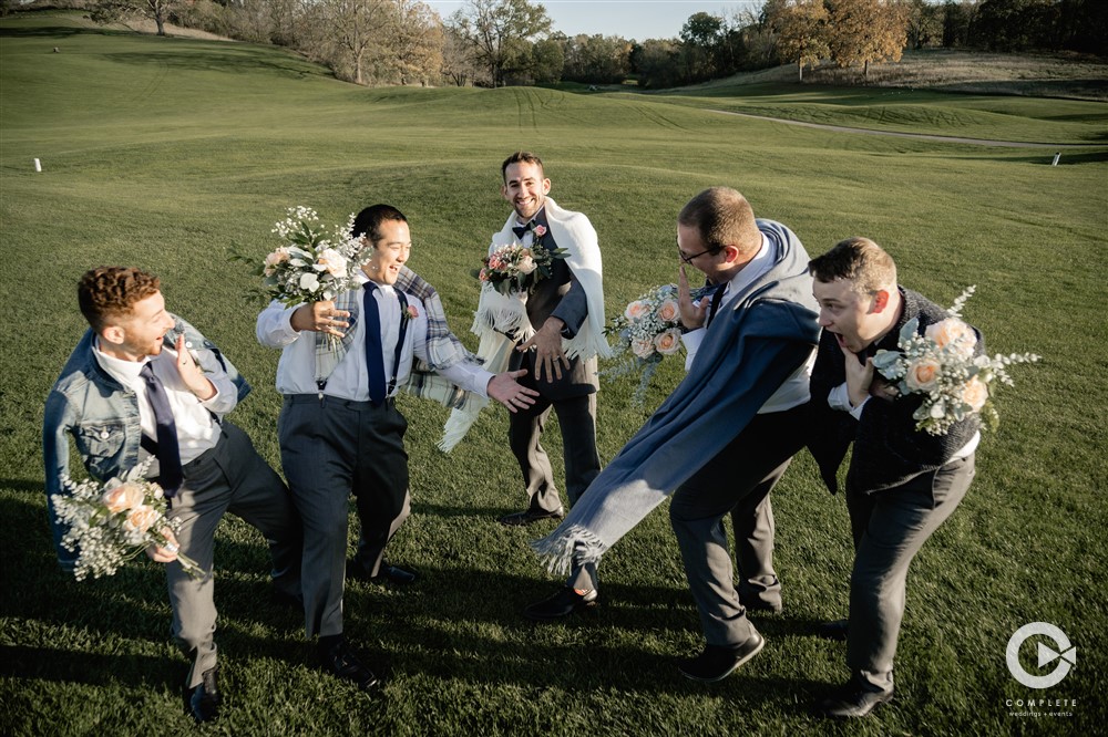 groomsmen ring reaction