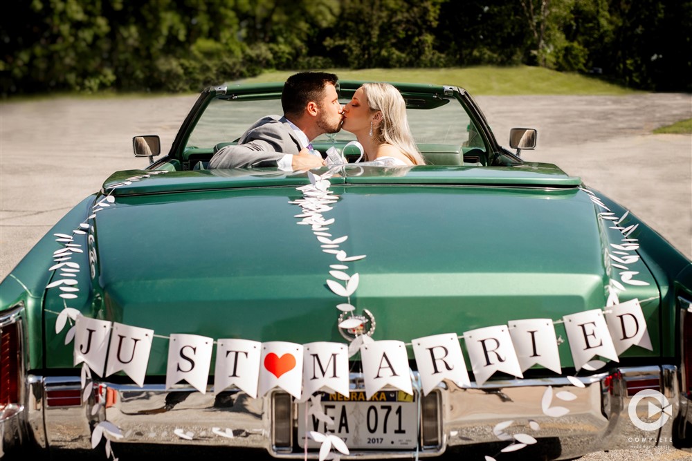 just married wedding car