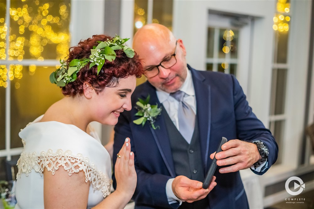 Live streaming your wedding