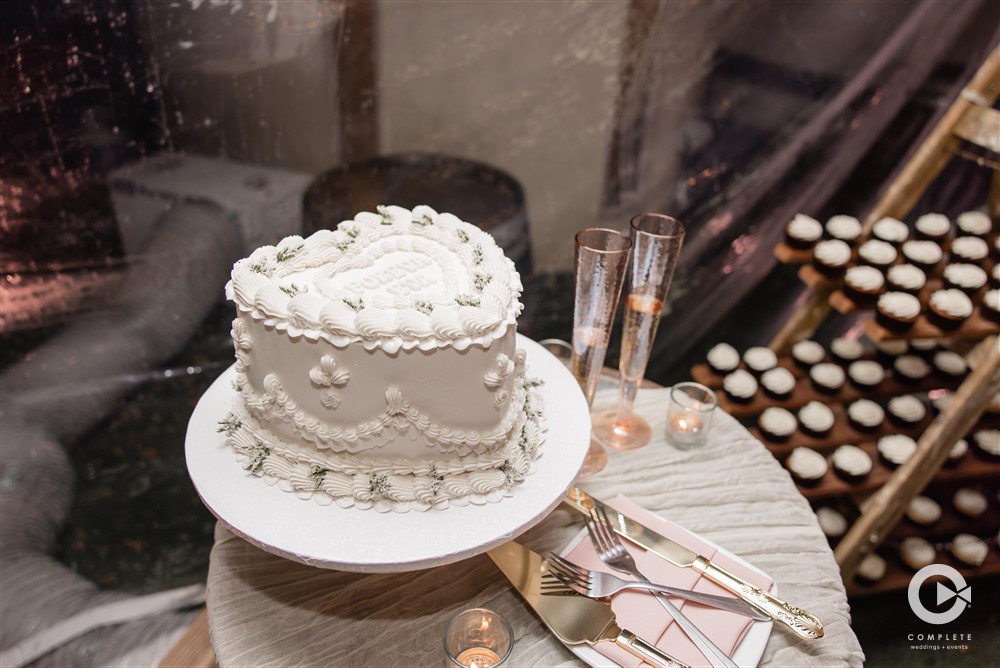 wedding cake